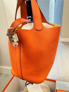 Hermes picotin 18 orange colour